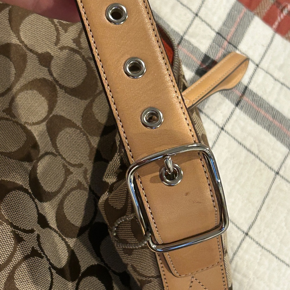 Genuine vintage COACH 6347 tan crossbody shoulder bag logo year 2003 - Picture 6 of 16